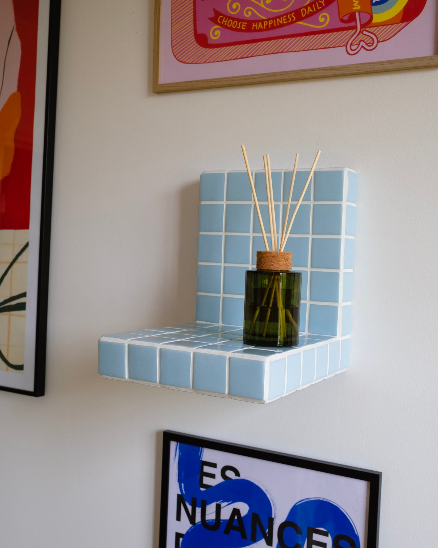 ELLA 20 - The glass tiled shelf - Sky blue