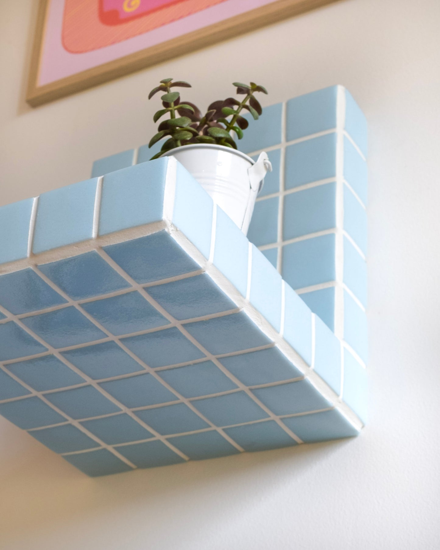ELLA 20 - The glass tiled shelf - Sky blue