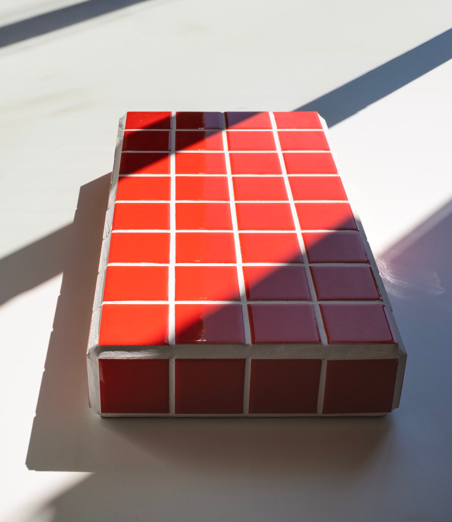 UBIK 40 - Shiny pink ceramic cube