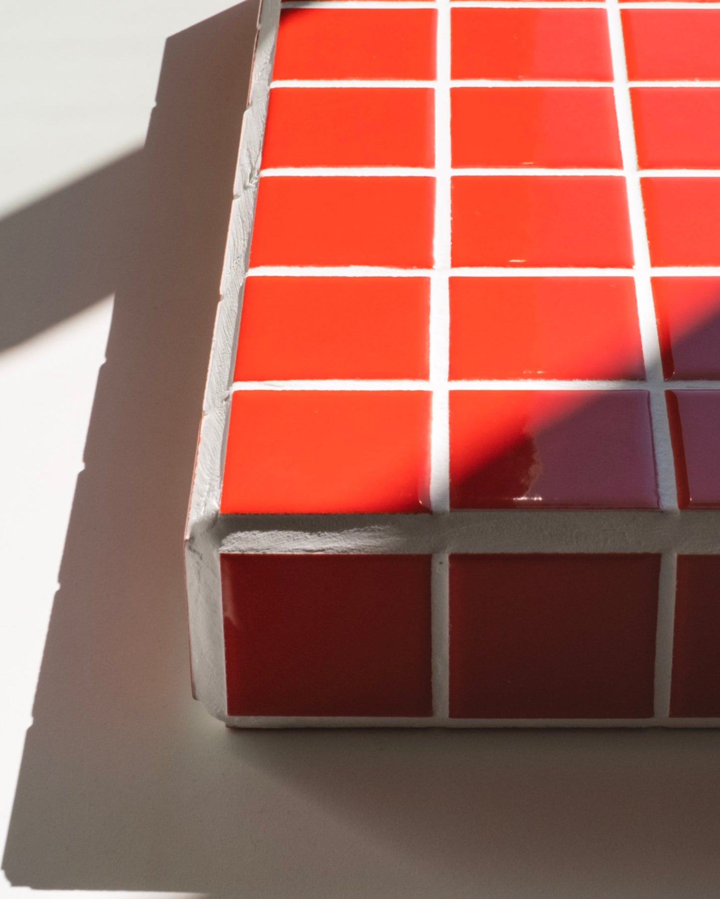 UBIK 40 - Shiny pink ceramic cube
